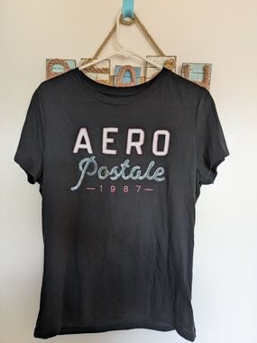 Aeropostale Short Sleeve Tee With Embroidery Logo